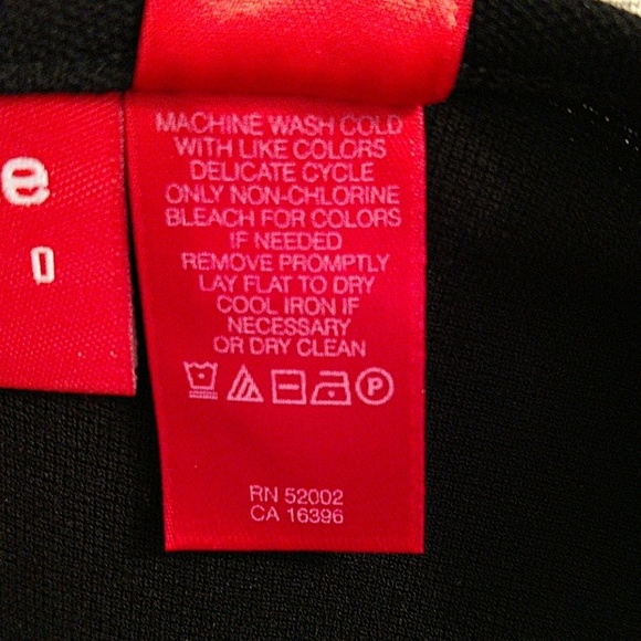 🎀Liz Claiborne Petites black stretch dress Sz S - Picture 7 of 7